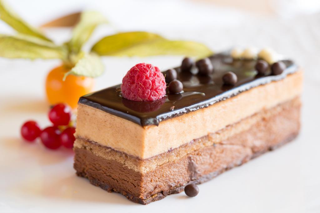 Hacienda Zorita Wine Hotel & Spa Valverdon ภายนอก รูปภาพ A chocolate parfait