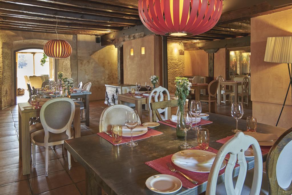 Hacienda Zorita Wine Hotel & Spa Valverdon ภายนอก รูปภาพ Restaurant in Spain